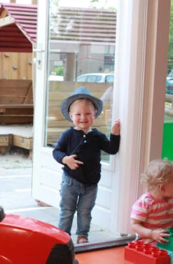 Arte Viva Finger Alert Professional Beveiligingsstrip Voor Deuren (180 Cm) 11 Arte Viva Finger Alert Professional Beveiligingsstrip Voor Deuren (180 Cm) -Babyproducten Winkel image 36693